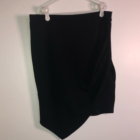 Charlotte Russe Dresses & Skirts - 🆕 CR Asymmetrical Ruched Skirt